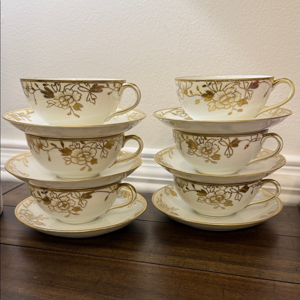 VTG NIPPON Hand Painted Tea Set